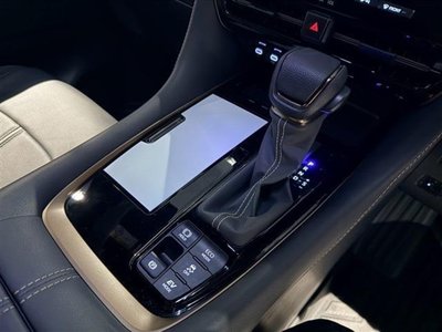 2026 Toyota ALPHARD — фото 46