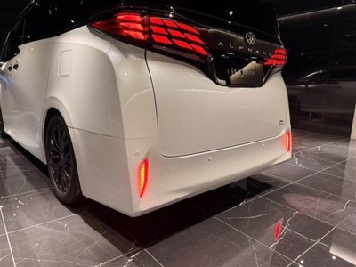 2026 Toyota ALPHARD — фото 40