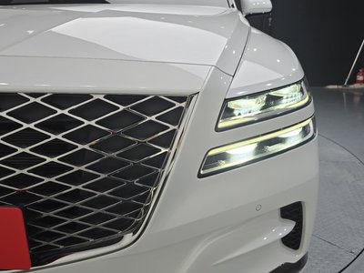 2022 Genesis GV80 photo 9
