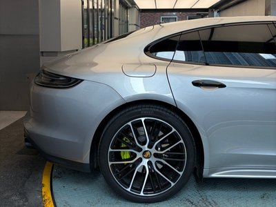 PORSCHE PANAMERA - 6