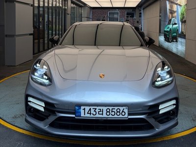 PORSCHE PANAMERA - 2