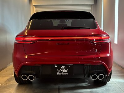 PORSCHE MACAN - 5