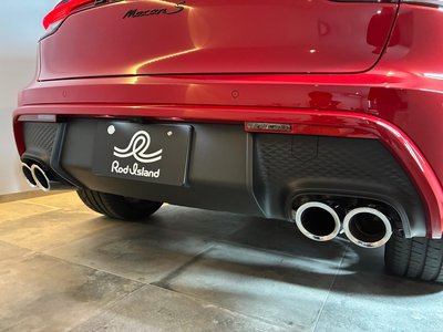 PORSCHE MACAN - 8