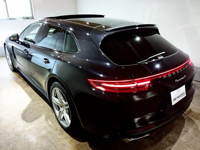 PORSCHE PANAMERA SPORT TURISMO - 8