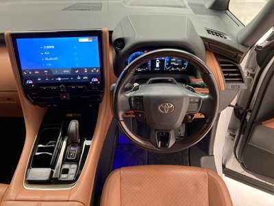 TOYOTA VELLFIRE - 2