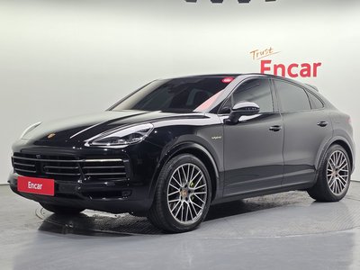 PORSCHE CAYENNE - 1