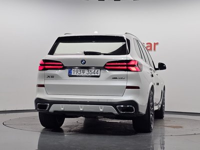 صورة 4 لـ 2025 BMW X5