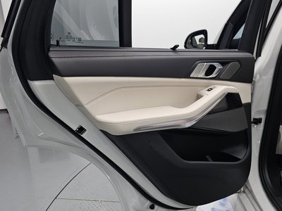 2025 BMW X5 缩略图 15