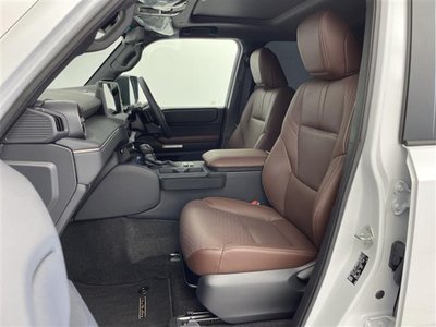 2024 Toyota LAND CRUISER 250 — миниатюра 11