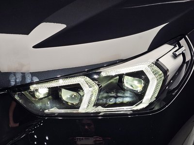 2025 BMW X1 photo 9