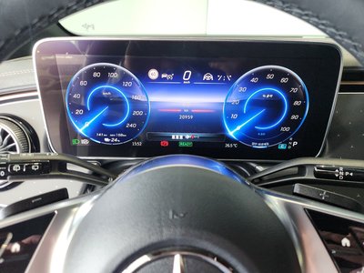 2024 Mercedes-BENZ EQE 缩略图 13