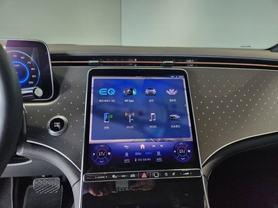 2024 Mercedes-BENZ EQE 缩略图 19
