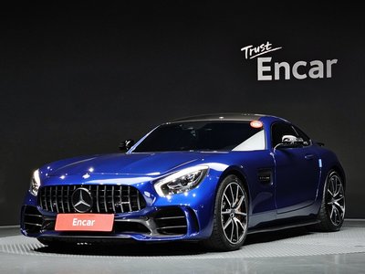 MERCEDES-BENZ GT AMG