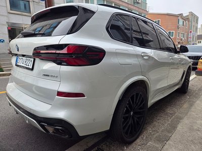 صورة 7 لـ 2026 BMW X5