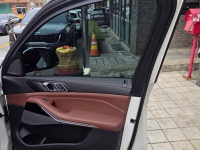 2026 BMW X5 缩略图 18