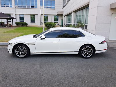 صورة مصغرة 19 لـ 2023 Genesis G90 (RS4)