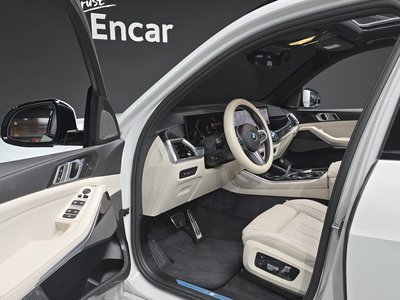 2025 BMW X5 — миниатюра 13