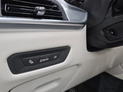 2025 BMW X5 — миниатюра 26