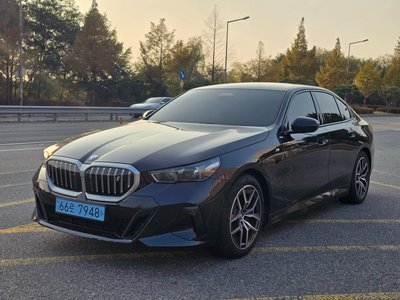 BMW I5