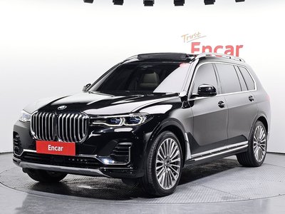 BMW X7 - 1