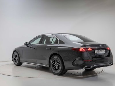 MERCEDES-BENZ E-CLASS - 5