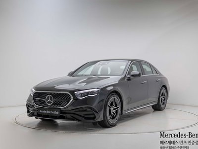 MERCEDES-BENZ E-CLASS - 1