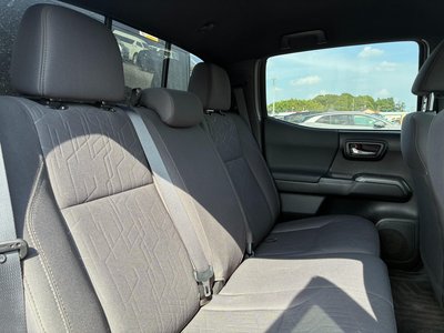 صورة 32 لـ 2020 Toyota TACOMA