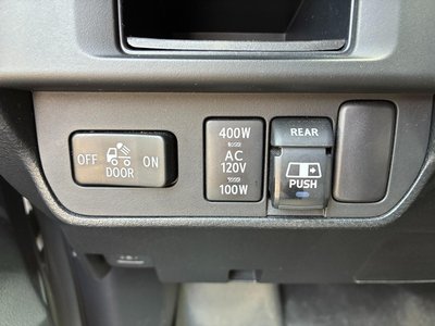 صورة 17 لـ 2020 Toyota TACOMA