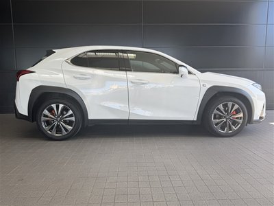 LEXUS UX - 4