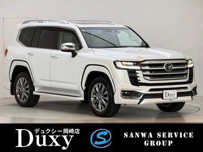 TOYOTA LAND CRUISER 300 - 1