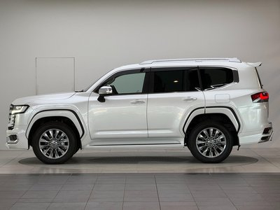 TOYOTA LAND CRUISER 300 - 6