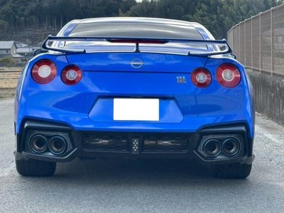 NISSAN GT-R - 7