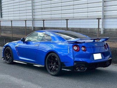 NISSAN GT-R - 3