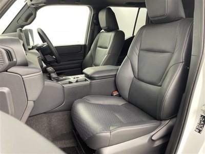 2024 Toyota LAND CRUISER 250 — миниатюра 21