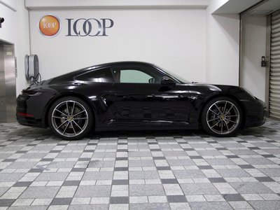 PORSCHE 911 - 4