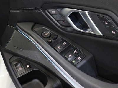 2025 BMW 3 SERIES — миниатюра 24