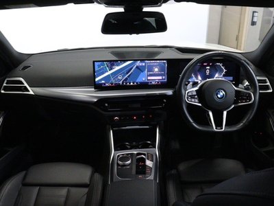 2025 BMW 3 SERIES — миниатюра 43