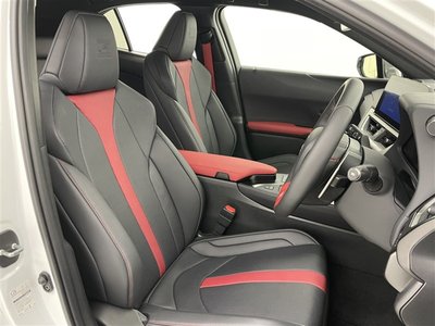 2023 Lexus UX 照片 2