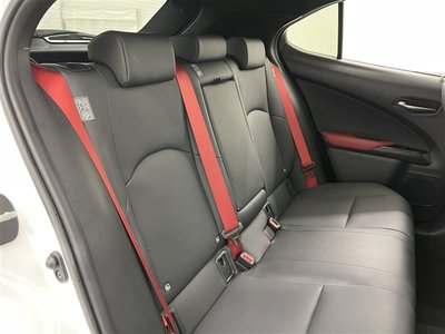 2023 Lexus UX 照片 8