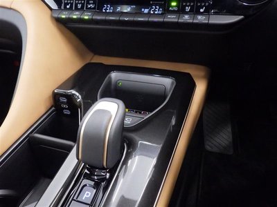 2024 Toyota CROWN SPORT photo 10