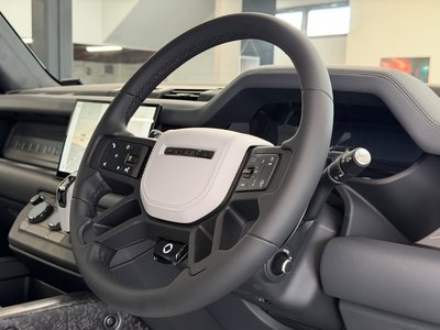 صورة مصغرة 31 لـ 2025 LAND Rover DEFENDER