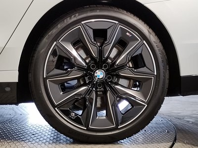 2025 BMW 7 SERIES — миниатюра 23