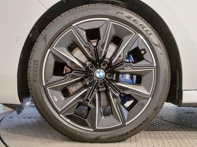 2025 BMW 7 SERIES — миниатюра 24