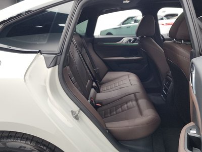 2025 BMW 4 SERIES — миниатюра 17