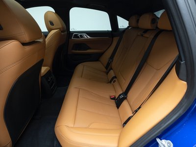 2026 BMW I4 缩略图 11