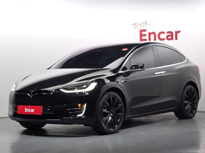 2018 Tesla MODEL X — фото 1