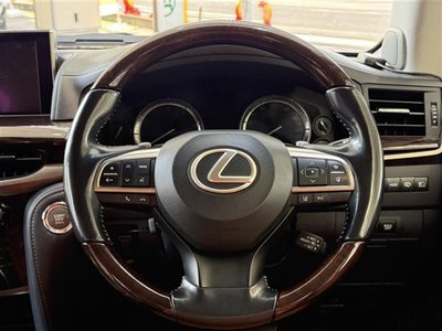 LEXUS LX - 5