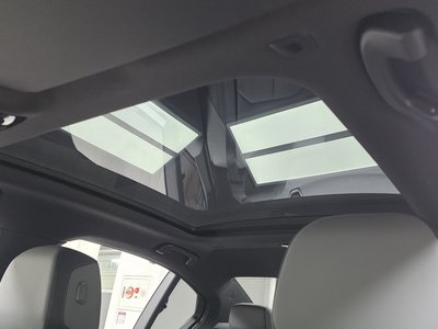 2025 BMW I5 thumbnail 23