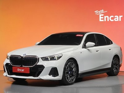 2025 BMW I5 照片 1