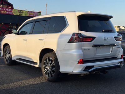 LEXUS LX - 10
